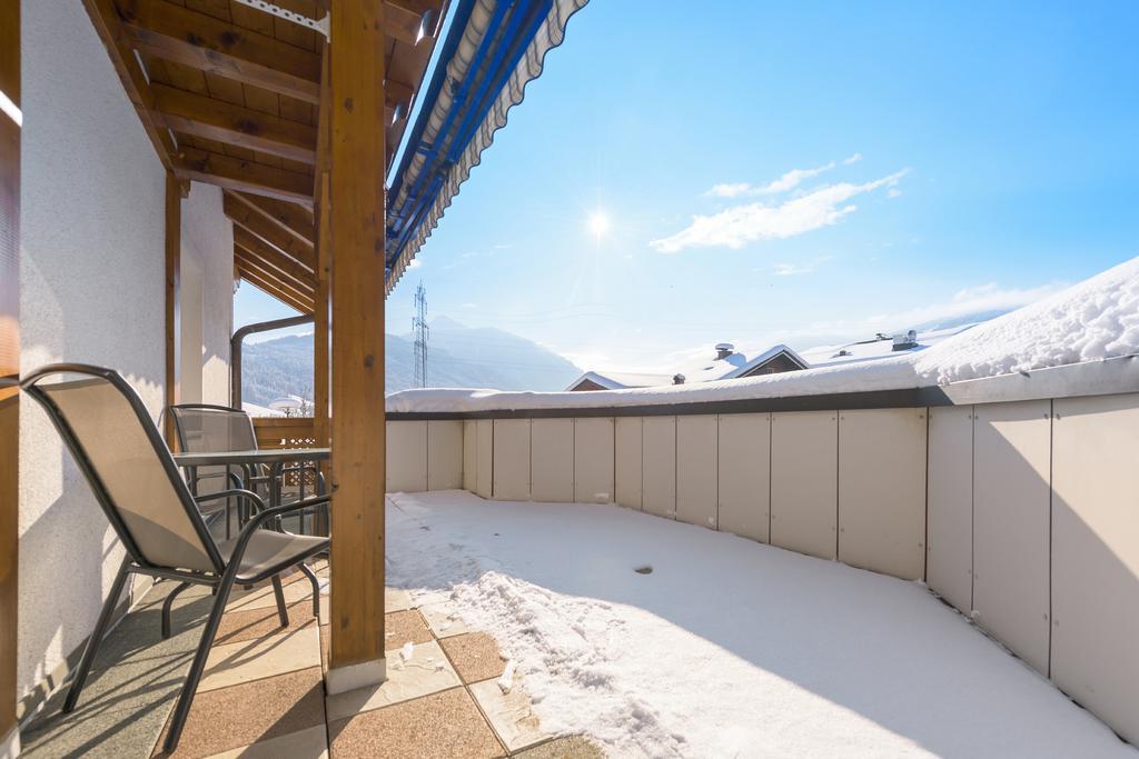 Haus Meneweger Apartment Flachau Ngoại thất bức ảnh